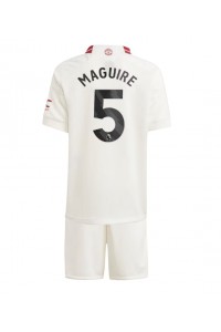 Fotbalové Dres Manchester United Harry Maguire #5 Dětské Třetí Oblečení 2023-24 Krátký Rukáv (+ trenýrky)